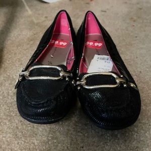 Anne Klein slip ons